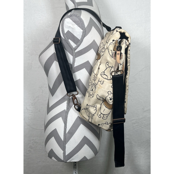 Petunia Pickle Bottom x Disney - Boxy Backpack Winnie the Pooh Benefits Charity - Picture 3 of 16